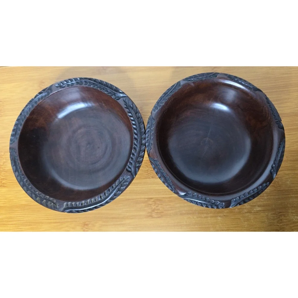 Hand Carved Wood Bowls with African Animals 4 In Diameter Elephant Rhino Lion‎